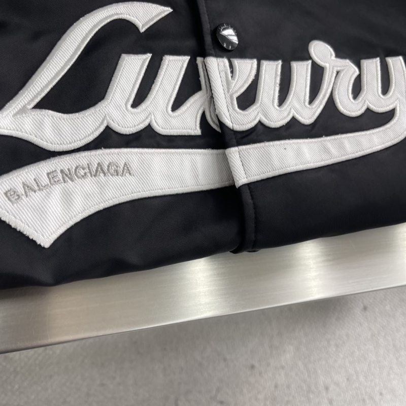 Ba1en*iaga outwear